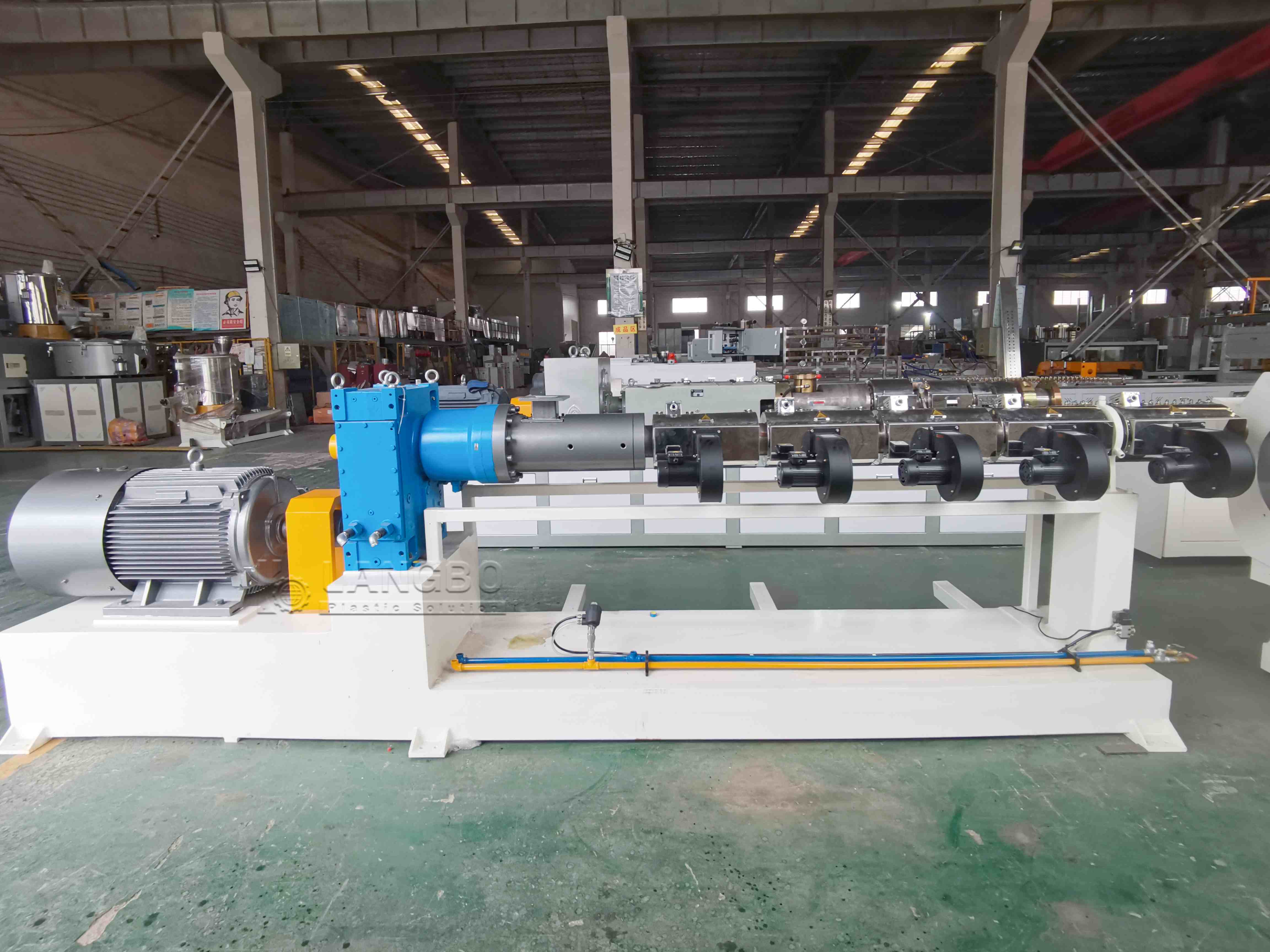 সম্পর্কে সর্বশেষ কোম্পানী কেস HDPE Pipe Extrusion Line for Water Supply Pipe Manufacturing in Yemen