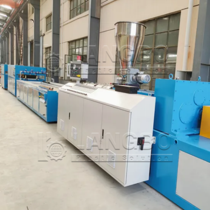 সম্পর্কে সর্বশেষ কোম্পানী কেস PVC Door Panel Extrusion Line Supports Continuous PVC Panel Production in Egypt