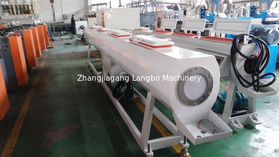 160KW পিভিসি ড্রেনেজ পাইপ উত্পাদন লাইন 20 - 63 মিমি