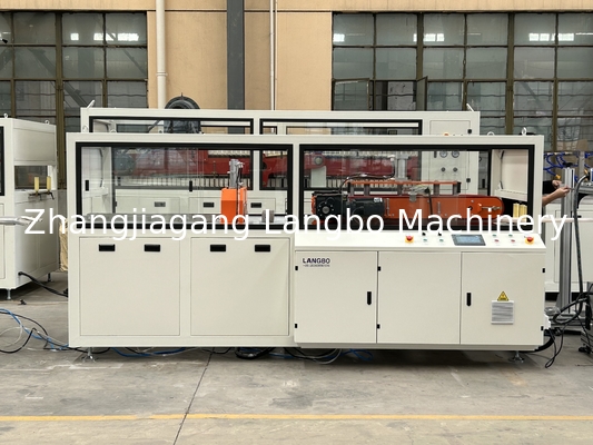 400kg/H উচ্চ ক্ষমতার PVC পাইপ এক্সট্রুশন লাইন 20 - 63mm