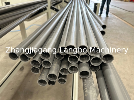 400kg/H উচ্চ ক্ষমতার PVC পাইপ এক্সট্রুশন লাইন 20 - 63mm