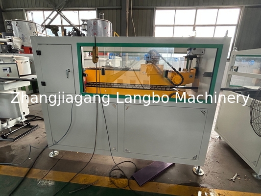 55KW মোটর পাওয়ার পিভিসি প্রোফাইল এক্সট্রুজার মসৃণ সঠিক প্রোফাইল এক্সট্রুশন জন্য