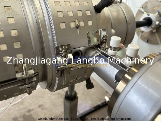 প্লাস্টিক PE জল তারের পাইপ Extruder তৈরীর মেশিন প্লাস্টিক পাইপ লাইন