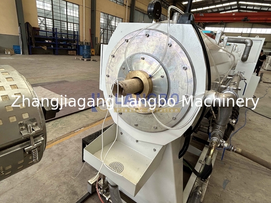 হাই স্পিড 90/156 পাইপ ব্যাসার্ধ 90-315 জন্য extruder সঙ্গে জল সরবরাহ পিভিসি পাইপ উত্পাদন লাইন