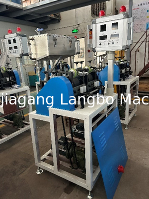 1180MM প্লাস্টিক প্রোফাইল তৈরির মেশিন পিভিসি এক্সট্রুশন লাইন