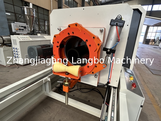 স্বয়ংক্রিয় পিই প্লাস্টিকের জল পাইপ Extruder কাটার উত্পাদন লাইন মেশিন