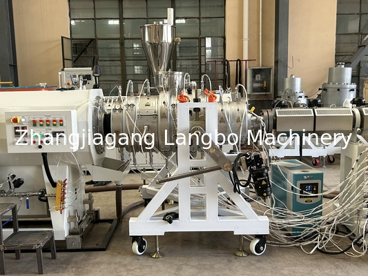 স্বয়ংক্রিয় পিই প্লাস্টিকের জল পাইপ Extruder কাটার উত্পাদন লাইন মেশিন