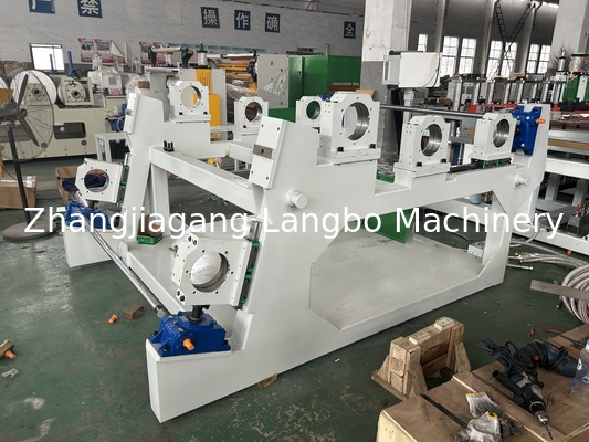 নির্ভরযোগ্য Co Extrusion Crust Foam Celuka Forex Skinning Foam Board Sheet Extruder লাইন