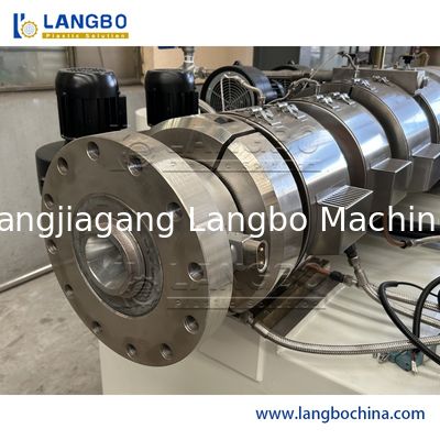 প্লাস্টিক টিউবিং পিভিসি পাইপ তৈরির মেশিন এক্সট্রুশন লাইন