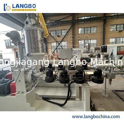 উচ্চ আউটপুট উন্নত পিপিআর প্লাস্টিক এক্সট্রুশন প্রোডাকশন লাইন একক স্ক্রু এক্সট্রুডার পাইপ তৈরির মেশিন