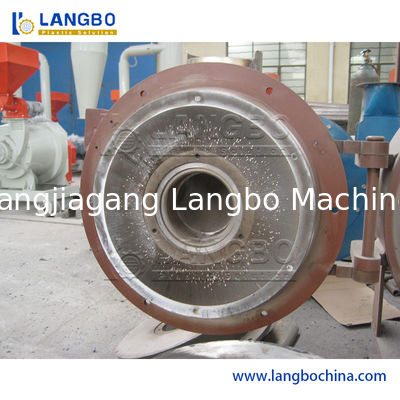 পিভিসি প্লাস্টিক রিসাইক্লিং প্লাভারেজার গ্রাইন্ডার মেশিন পাইপ প্যানেল প্রোফাইল