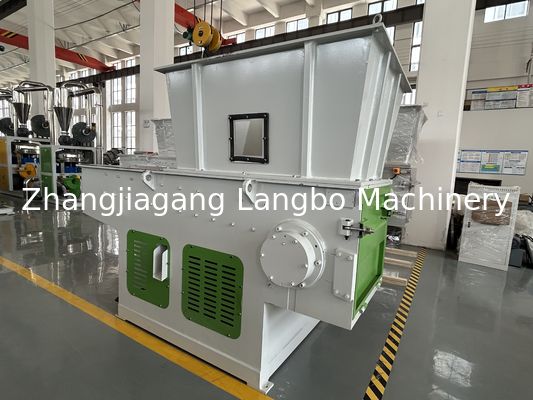 ফ্যাক্টরি বর্জ্য প্লাস্টিক পাইপ শ্রেডার মেশিন পিপি / পিই / এইচডিপিই / এলডিপিই / পিভিসি এর জন্য