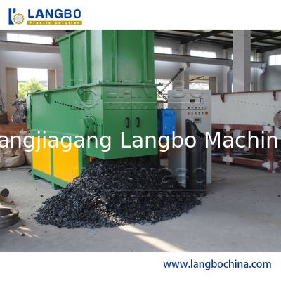 স্বয়ংক্রিয় প্লাস্টিকের বর্জ্য পুনর্ব্যবহারযোগ্য Shredder পোষা বোতল Crushing / Crusher মেশিন