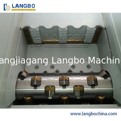 স্বয়ংক্রিয় প্লাস্টিকের বর্জ্য পুনর্ব্যবহারযোগ্য Shredder পোষা বোতল Crushing / Crusher মেশিন