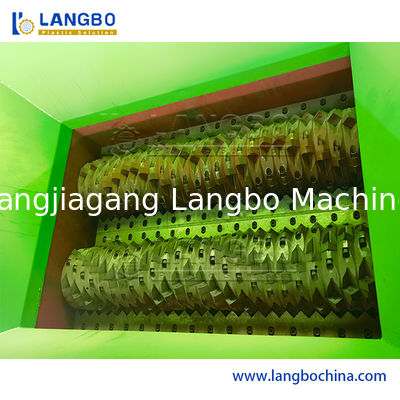 এইচডিপিই পাইপ একক শ্যাফ্ট শ্রেডার রাবার হেড প্লাস্টিক বর্জ্য পুনর্ব্যবহার শ্রেডার মেশিন দাম