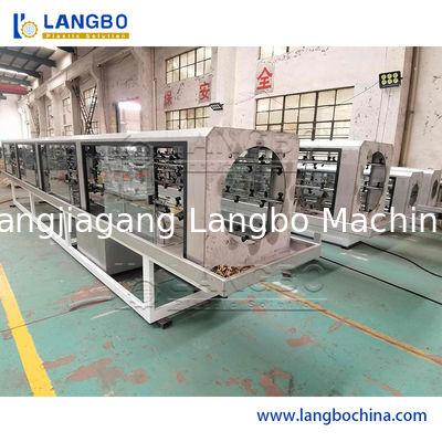 একক বা মাল্টি-লেয়ার এইচডিপিই পিই পিপিআর পিভিসি প্লাস্টিক পাইপ তৈরির মেশিন