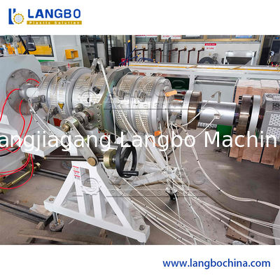 একক বা মাল্টি-লেয়ার এইচডিপিই পিই পিপিআর পিভিসি প্লাস্টিক পাইপ তৈরির মেশিন