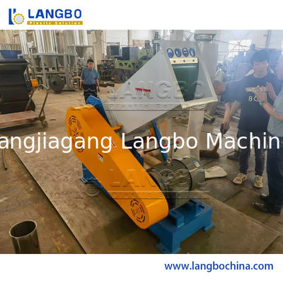 প্লাস্টিক পুনর্ব্যবহারের জন্য 37KW উচ্চ দক্ষতা ক্রাশার