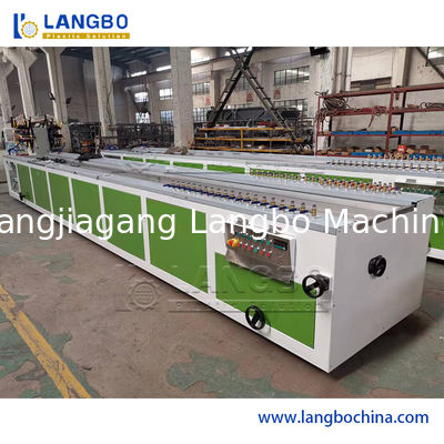 20 সেমি প্লাস্টিক পিভিসি প্রোফাইল এক্সট্রুশন লাইন ওয়াল সিলিং কোণার টাইল মেকিং জন্য