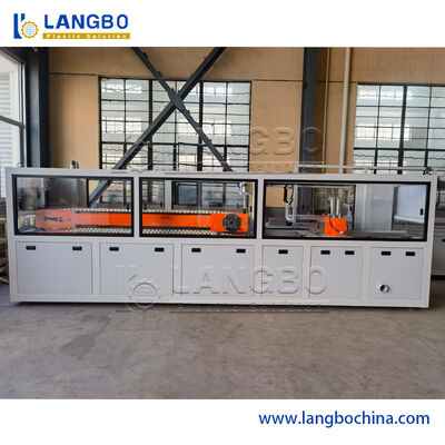 300mm শঙ্কু ডবল স্ক্রু Extruder সঙ্গে পিভিসি প্রোফাইল এক্সট্রুশন লাইন