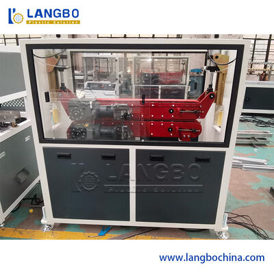 55KW মোটর পাওয়ার পিভিসি প্রোফাইল এক্সট্রুজার মসৃণ সঠিক প্রোফাইল এক্সট্রুশন জন্য