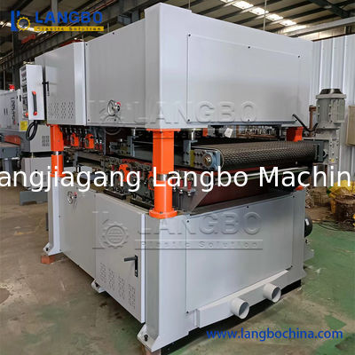 সিই WPC প্রোফাইল এক্সট্রুশন লাইন 100 - 150 কেজি / এইচ উচ্চ উত্পাদনের ক্যাপাসিটি