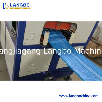 ফ্যাক্টরি প্রাইস প্লাস্টিক জলরোধী স্ট্রিপ বার প্রোফাইল শীট এক্সট্রুডিং মেশিন প্রোডাকশন লাইন