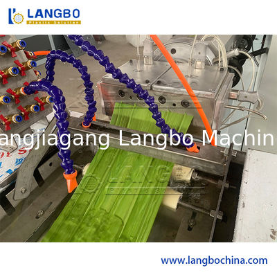 দ্রুত এবং দক্ষ ইউপিভিসি ওয়াটারবার ওয়াটারস্টপ প্রোফাইল শীট এক্সট্রুশন ইউনিট মেশিনারি