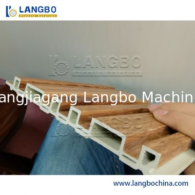 পিভিসি ফ্লুটেড প্যানেল বন্ধুত্বপূর্ণ উপাদান সুরক্ষা সহ