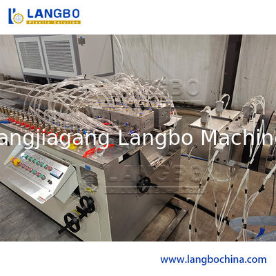 পিভিসি ট্রাঙ্ক এক্সট্রুশন লাইন ক্যাবল ওয়্যার সুরক্ষা ট্রাঙ্কিং প্রোফাইল তৈরির মেশিন পাঞ্চিং ডিভাইস সহ