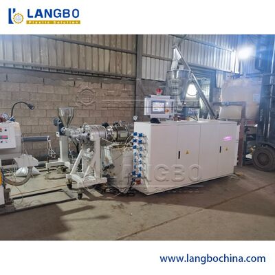 পিভিসি পাইপ এক্সট্রুশন লাইন।