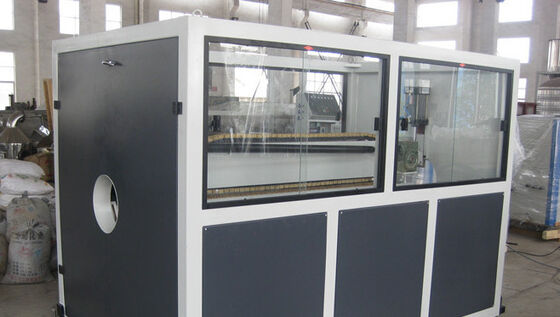 দু'টি ক্রলার ট্র্যাক এবং মাল্টি ক্রলার ট্র্যাক সহ টেকসই পিপিআর পাইপ এক্সট্রুশন লাইন হোল অফ মেশিন