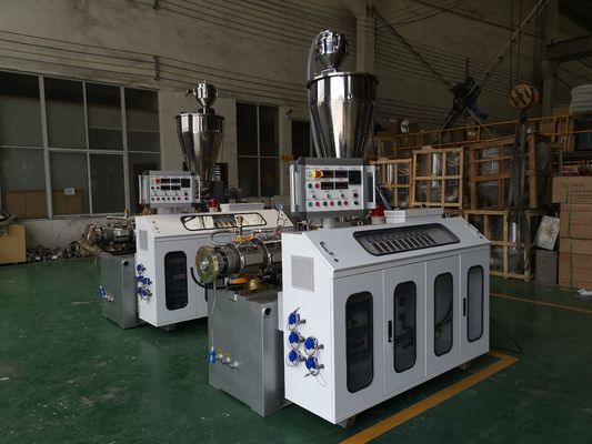 পেশাদার মাল্টি পিভিসি পাইপ এক্সট্রুশন লাইন 37KW মোটর পাওয়ার উচ্চ পরিধান প্রতিরোধক