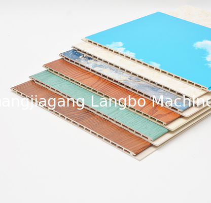 বন্ধুত্বপূর্ণ উপকরণ সুরক্ষা পিভিসি প্রশস্ত প্রাচীর প্যানেল